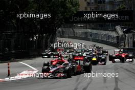 29.05.2011 Monte Carlo, Monaco,  Start of the race, Jenson Button (GBR), McLaren Mercedes  - Formula 1 World Championship, Rd 06, Monaco Grand Prix, Sunday Race