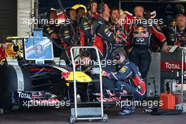 28.05.2011 Monaco, Monte Carlo, Mark Webber (AUS), Red Bull Racing waits for the final run of the Qualifying - Formula 1 World Championship, Rd 6, Monaco Grand Prix, Saturday Qualifying