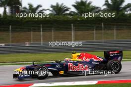 08.04.2011 Sepang, Malaysia,  Mark Webber (AUS), Red Bull Racing  - Formula 1 World Championship, Rd 02, Malaysian Grand Prix, Friday Practice