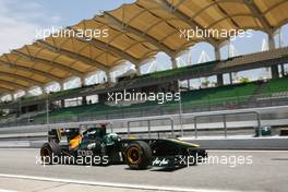 08.04.2011 Sepang, Malaysia,  Heikki Kovalainen (FIN), Team Lotus - Formula 1 World Championship, Rd 02, Malaysian Grand Prix, Friday Practice
