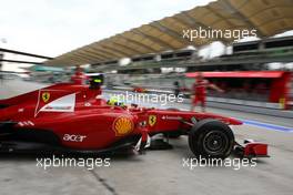 08.04.2011 Sepang, Malaysia,  Felipe Massa (BRA), Scuderia Ferrari  - Formula 1 World Championship, Rd 02, Malaysian Grand Prix, Friday Practice