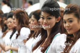 10.04.2011 Sepang, Malaysia,  Grid girls - Formula 1 World Championship, Rd 02, Malaysian Grand Prix, Sunday Pre-Race Grid