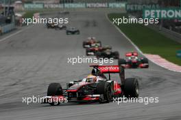 10.04.2011 Sepang, Malaysia,  Lewis Hamilton (GBR), McLaren Mercedes  - Formula 1 World Championship, Rd 02, Malaysian Grand Prix, Sunday Race