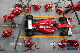 10.04.2011 Sepang, Malaysia,  Fernando Alonso (ESP), Scuderia Ferrari pit stop - Formula 1 World Championship, Rd 02, Malaysian Grand Prix, Sunday Race
