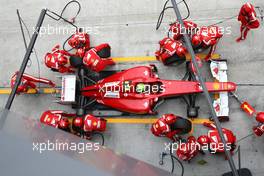 10.04.2011 Sepang, Malaysia,  Felipe Massa (BRA), Scuderia Ferrari pite stop - Formula 1 World Championship, Rd 02, Malaysian Grand Prix, Sunday Race