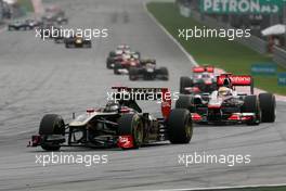 10.04.2011 Sepang, Malaysia,  Nick Heidfeld (GER), Lotus Renault F1 Team  - Formula 1 World Championship, Rd 02, Malaysian Grand Prix, Sunday Race