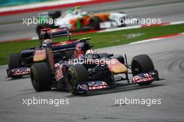 10.04.2011 Sepang, Malaysia,  Sébastien Buemi (SUI), Scuderia Toro Rosso - Formula 1 World Championship, Rd 02, Malaysian Grand Prix, Sunday Race