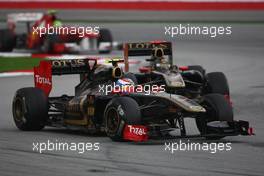 10.04.2011 Sepang, Malaysia,  Vitaly Petrov (RUS), Lotus Renalut F1 Team  - Formula 1 World Championship, Rd 02, Malaysian Grand Prix, Sunday Race