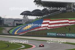 09.04.2011 Sepang, Malaysia,  Jerome d'Ambrosio (BEL), Virgin Racing  - Formula 1 World Championship, Rd 02, Malaysian Grand Prix, Saturday Qualifying