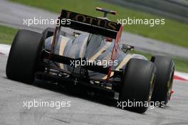 09.04.2011 Sepang, Malaysia,  Nick Heidfeld (GER), Lotus Renault F1 Team   - Formula 1 World Championship, Rd 02, Malaysian Grand Prix, Saturday Practice