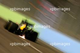 23.09.2011 Singapore, Singapore,  Jarno Trulli (ITA), Team Lotus  - Formula 1 World Championship, Rd 14, Singapore Grand Prix, Friday Practice