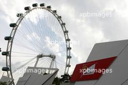 23.09.2011 Singapore, Singapore,  Paddock atmosphere - Formula 1 World Championship, Rd 14, Singapore Grand Prix, Friday