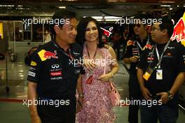 25.09.2011 Singapore, Singapore, Chaleo Yoovidhya, 49% Owner of Red Bull  - Formula 1 World Championship, Rd 14, Singapore Grand Prix, Sunday Pre-Race Grid