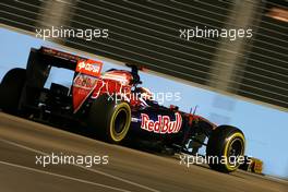 24.09.2011 Singapore, Singapore,  Sebastien Buemi (SUI), Scuderia Toro Rosso  - Formula 1 World Championship, Rd 14, Singapore Grand Prix, Saturday Qualifying