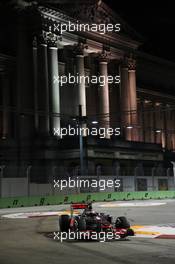 24.09.2011 Singapore, Singapore, Jenson Button (GBR), McLaren Mercedes  - Formula 1 World Championship, Rd 14, Singapore Grand Prix, Saturday Practice