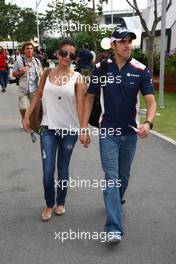 24.09.2011 Singapore, Singapore, Gabriella Tarkany, the girlfriend of Pastor Maldonado (VEN) - Formula 1 World Championship, Rd 14, Singapore Grand Prix, Saturday