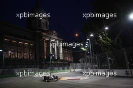 24.09.2011 Singapore, Singapore, Sergio Perez (MEX), Sauber F1 Team  - Formula 1 World Championship, Rd 14, Singapore Grand Prix, Saturday Practice