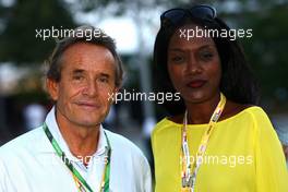 25.09.2011 Singapore, Singapore,  Jacky Ickx (BEL) and his wife kadjanine - Formula 1 World Championship, Rd 14, Singapore Grand Prix, Sunday