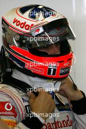 15.11.2011 Abu Dhabi, UEA, Gary Paffett (GBR), Test Driver, McLaren Mercedes  - Formula 1 Testing Rookie Test, day 1 - Formula 1 World Championship
