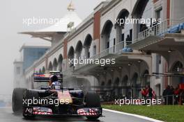 06.05.2011 Istanbul, Turkey,  Daniel Ricciardo (AUS) Test Driver, Scuderia Toro Rosso - Formula 1 World Championship, Rd 04, Turkish Grand Prix, Friday Practice