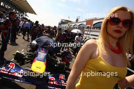 08.05.2011 Istanbul, Turkey,  Grid girl - Formula 1 World Championship, Rd 04, Turkish Grand Prix, Sunday Pre-Race Grid