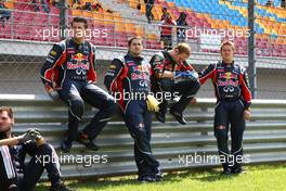 08.05.2011 Istanbul, Turkey,  Red Bull Mechanics - Formula 1 World Championship, Rd 04, Turkish Grand Prix, Sunday Pre-Race Grid