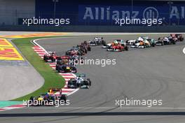 08.05.2011 Istanbul, Turkey,  Start of the race - Formula 1 World Championship, Rd 04, Turkish Grand Prix, Sunday Race