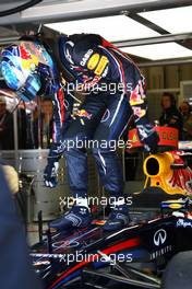 07.05.2011 Istanbul, Turkey,  Sebastian Vettel (GER), Red Bull Racing has to jump from the car to avoid getting a shock - Formula 1 World Championship, Rd 04, Turkish Grand Prix, Saturday Practice