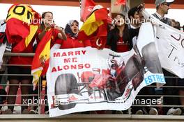 08.05.2011 Istanbul, Turkey,  A banner in the crowd for Fernando Alonso (ESP), Scuderia Ferrari - Formula 1 World Championship, Rd 04, Turkish Grand Prix, Sunday