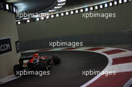 11.11.2011 Abu Dhabi, Abu Dhabi, Timo Glock (GER), Marussia Virgin Racing  - Formula 1 World Championship, Rd 18, Abu Dhabi Grand Prix, Friday Practice
