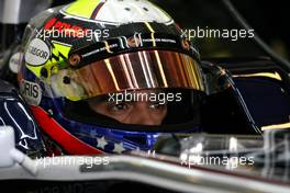 11.11.2011 Abu Dhabi, Abu Dhabi,  Pastor Maldonado (VEN), Williams F1 Team  - Formula 1 World Championship, Rd 18, Abu Dhabi Grand Prix, Friday Practice
