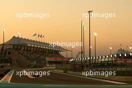 11.11.2011 Abu Dhabi, Abu Dhabi,  Jerome d'Ambrosio (BEL), Virgin Racing  - Formula 1 World Championship, Rd 18, Abu Dhabi Grand Prix, Friday Practice