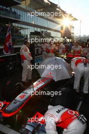 13.11.2011 Abu Dhabi, Abu Dhabi, Jenson Button (GBR), McLaren Mercedes  - Formula 1 World Championship, Rd 18, Abu Dhabi Grand Prix, Sunday Pre-Race Grid