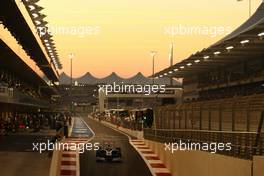 13.11.2011 Abu Dhabi, Abu Dhabi, Rubens Barrichello (BRA), AT&T Williams  - Formula 1 World Championship, Rd 18, Abu Dhabi Grand Prix, Sunday Race