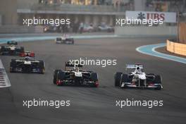 12.11.2011 Abu Dhabi, Abu Dhabi, Vitaly Petrov (RUS), Lotus Renault GP and Kamui Kobayashi (JAP), Sauber F1 Team  - Formula 1 World Championship, Rd 18, Abu Dhabi Grand Prix, Saturday Practice