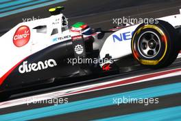 12.11.2011 Abu Dhabi, Abu Dhabi,  Sergio Perez (MEX), Sauber F1 Team  - Formula 1 World Championship, Rd 18, Abu Dhabi Grand Prix, Saturday Practice