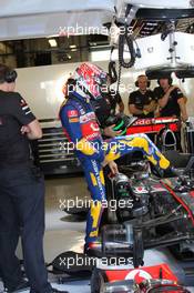 12.11.2011 Abu Dhabi, Abu Dhabi, Jenson Button (GBR), McLaren Mercedes  - Formula 1 World Championship, Rd 18, Abu Dhabi Grand Prix, Saturday Qualifying