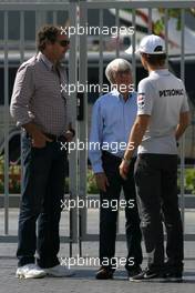 13.11.2011 Abu Dhabi, Abu Dhabi,  Gerhard  Berger (AUT), Bernie Ecclestone (GBR) and Nico Rosberg (GER), Mercedes GP  - Formula 1 World Championship, Rd 18, Abu Dhabi Grand Prix, Sunday