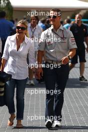 10.11.2011 Abu Dhabi, Abu Dhabi,  Michael Schumacher (GER), Mercedes GP and his wife Corina - Formula 1 World Championship, Rd 18, Abu Dhabi Grand Prix, Thursday