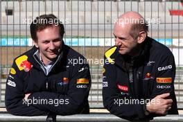 03.02.2011 Valencia, Spain,  Christian Horner (GBR), Red Bull Racing, Sporting Director, Adrian Newey (GBR), Red Bull Racing, Technical Operations Director - Formula 1 Testing - Formula 1 World Championship 2011