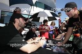 29.01.2011 Daytona Beach, Autograph Session, #99 GAINSCO/Bob Stallings Racing Chevrolet Riley:  Jimmie Johnson - Grand-Am Rolex SportsCcar Series, Rolex24 at Daytona Beach, USA