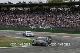 Gary Paffett (GBR), Team HWA AMG Mercedes, AMG Mercedes C-Coupe and Jamie Green (GBR), Team HWA AMG Mercedes, AMG Mercedes C-Coupe 29.04.2012. DTM Round 1, Sunday, Race, Hockenheim, Germany