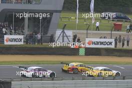 David Coulthard (GBR), Muecke Motorsport, AMG Mercedes C-Coupe and Timo Scheider (GER) ABT Sportsline Audi A5 DTM  20.05.2012. DTM Round 3, Brands Hatch