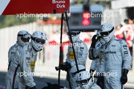 Pit stop crew of BMW Motorsport, detail 16.09.2012. DTM Round 8 Sunday, Oschersleben, Germany