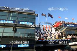 Sebastian Vettel (GER), Red Bull Racing, Jenson Button (GBR), McLaren Mercedes and Lewis Hamilton (GBR), McLaren Mercedes  18.03.2012. Formula 1 World Championship, Rd 1, Australian Grand Prix, Melbourne, Australia, Sunday