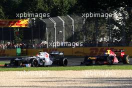 Sergio Perez (MEX), Sauber F1 Team and Sebastian Vettel (GER), Red Bull Racing  18.03.2012. Formula 1 World Championship, Rd 1, Australian Grand Prix, Melbourne, Australia, Sunday