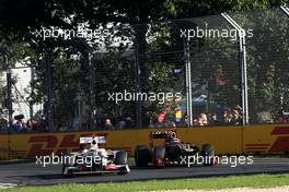 Sergio Perez (MEX), Sauber F1 Team and Kimi Raikkonen (FIN), Lotus F1 Team  18.03.2012. Formula 1 World Championship, Rd 1, Australian Grand Prix, Melbourne, Australia, Sunday