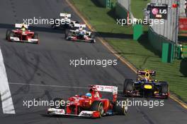 Fernando Alonso (ESP), Scuderia Ferrari leads Mark Webber (AUS), Red Bull Racing  18.03.2012. Formula 1 World Championship, Rd 1, Australian Grand Prix, Melbourne, Australia, Sunday