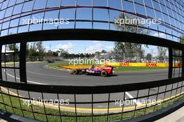 Daniel Ricciardo (AUS), Scuderia Toro Rosso  17.03.2012. Formula 1 World Championship, Rd 1, Australian Grand Prix, Melbourne, Australia, Saturday