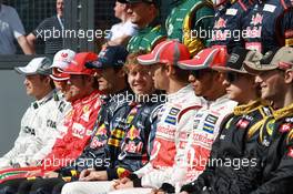 Sebastian Vettel (GER), Red Bull Racing and Jenson Button (GBR), McLaren Mercedes  18.03.2012. Formula 1 World Championship, Rd 1, Australian Grand Prix, Melbourne, Australia, Sunday